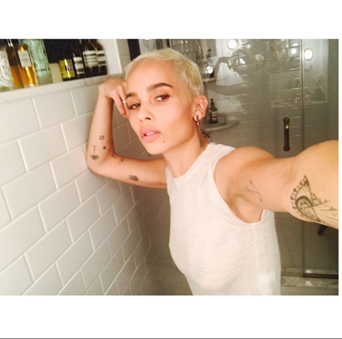 Michaela Coel Flaunts Her Badass Haircut at the 2017 Olivier Awards 
